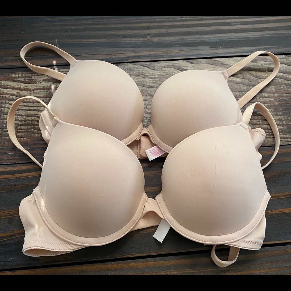 Victoria’s Secret PINK bra. Size 32B